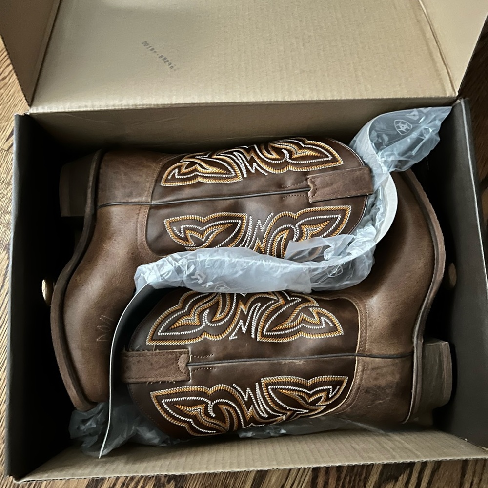 Womens Ariat Boots
